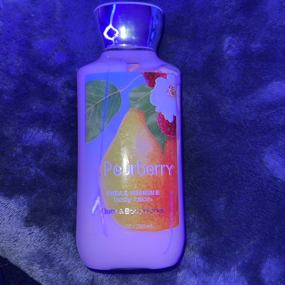 Bath & Body Works Pearberry body lotion